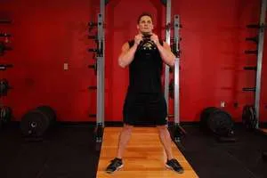 Goblet squat, start position