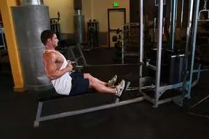 Seated cable row, end position